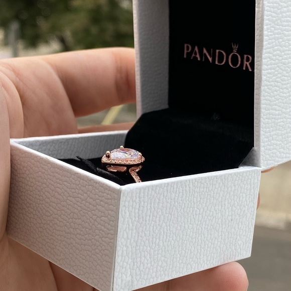Pandora Ring - Picture 2 of 4